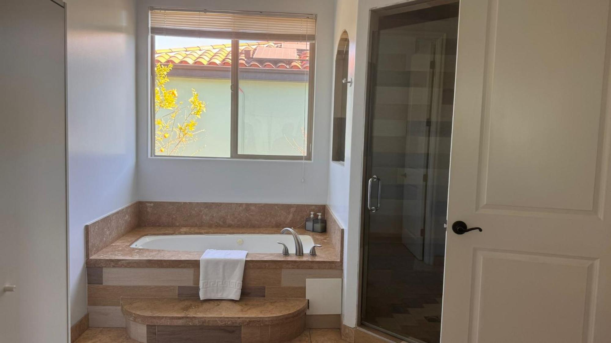 La Dream Gem - Beautiful Home With Spa Los Angeles Exteriér fotografie
